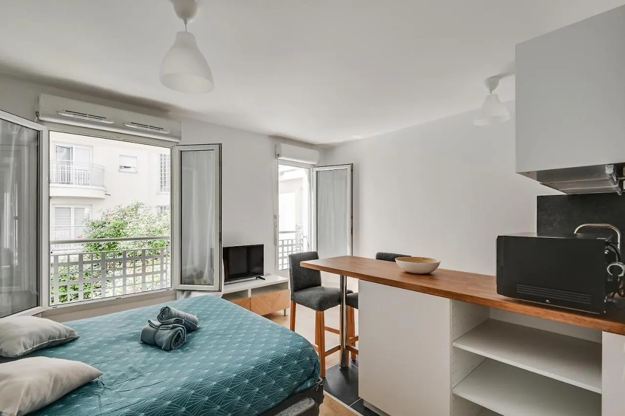 Apartment La Vallee-Chatenay Malabry